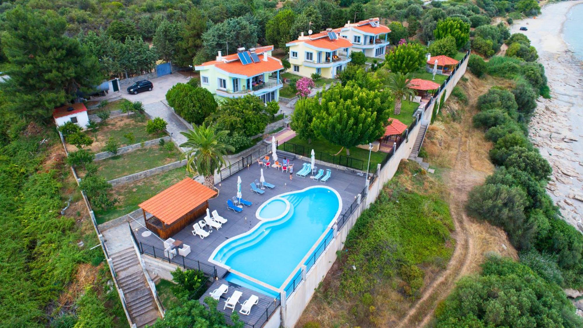 Secret Paradise Villas Loutra Elevtheron الغرفة الصورة